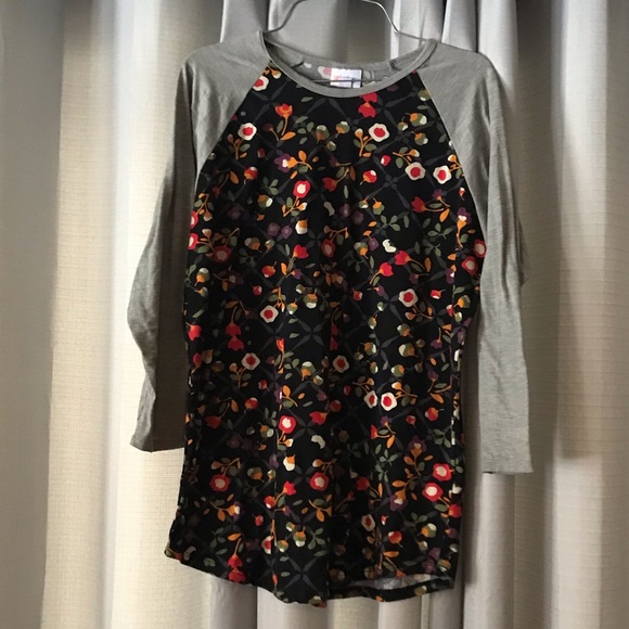 Lula Roe Randy Top - Picture 1 of 3